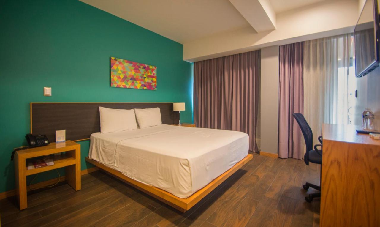 Concept Hotel Zamora  Extérieur photo