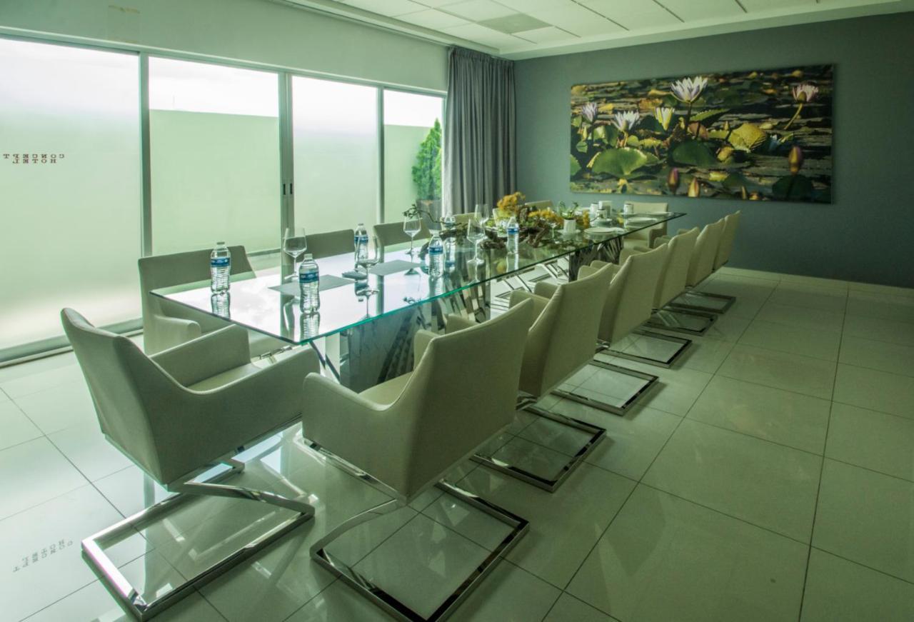 Concept Hotel Zamora  Extérieur photo